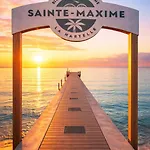 De La Nartelle T3 De 35m2 - Piscine Partagee -parking - Bbq - 2 2 Salle De Bains Calme & Detente A Quelques Pas De La Feriehus Sainte-Maxime