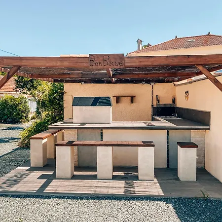Reve D'azur En Bord De A La Nartelle Avec Piscine Dans La Residence, Terrasse, Bbq, 2 2 Sdb De 35m2 Draps Inclus * סן-מקסים