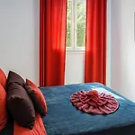 Casa vacanze De La Nartelle T3 De 35m2 - Piscine Partagée -parking - Bbq - 2 2 Salle De Bains Calme&détente Au Rêve D'azur