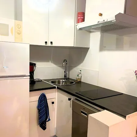 T3 De 35m2 - De La Nartelle à 200m- Piscine Partagée -parking - Bbq - 2 2 Salle De Bains Pour Un Calme&détente à Quelques Pas De La Plage- Check-in 15h à 20h Maximum- Propriété Le Rêve D'azur Maxime *