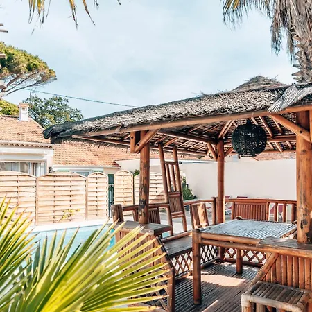 T3 De 35m2 - Bord De - De La Nartelle- Maxime - Piscine Partagee -parking - Bbq - 2 2 Salle De Bains * סן-מקסים