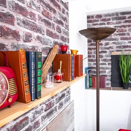 Holiday home T3 De 35m2 - Bord De - Piscine Partagee -parking - Bbq - 2 2 Salles De Bain *