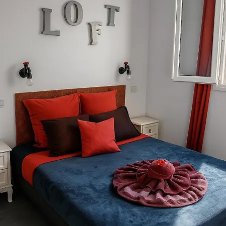 T3 De 35m2 - Bord De - Piscine Partagee -parking - Bbq - 2 2 Salles De Bain Holiday home Sainte-Maxime