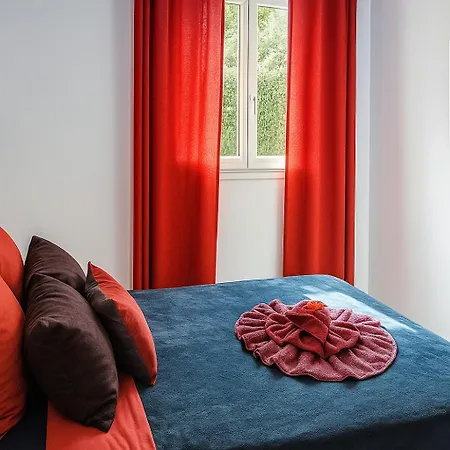 Holiday home T3 De 35m2 - Bord De - Piscine Partagee -parking - Bbq - 2 2 Salles De Bain