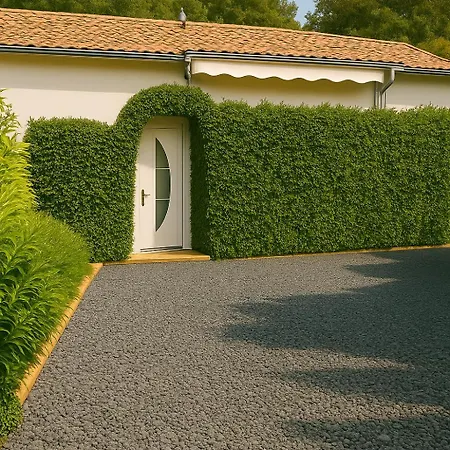 T3 De 35m2 - Bord De - Piscine Partagee -parking - Bbq - 2 2 Salles De Bain Sainte-Maxime