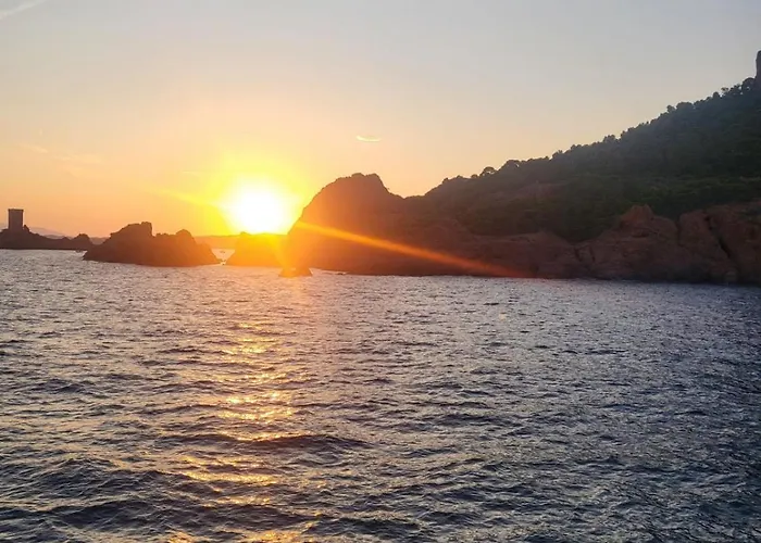 T3 De 35m2, à Pied, Piscine Partagée, Bbq, Parking, Wifi, 2 2 Salles De Bain, Résidence Le Rêve D'azur Casa vacanze